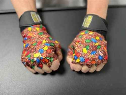 Knuckle sandwich hand wraps - hand,